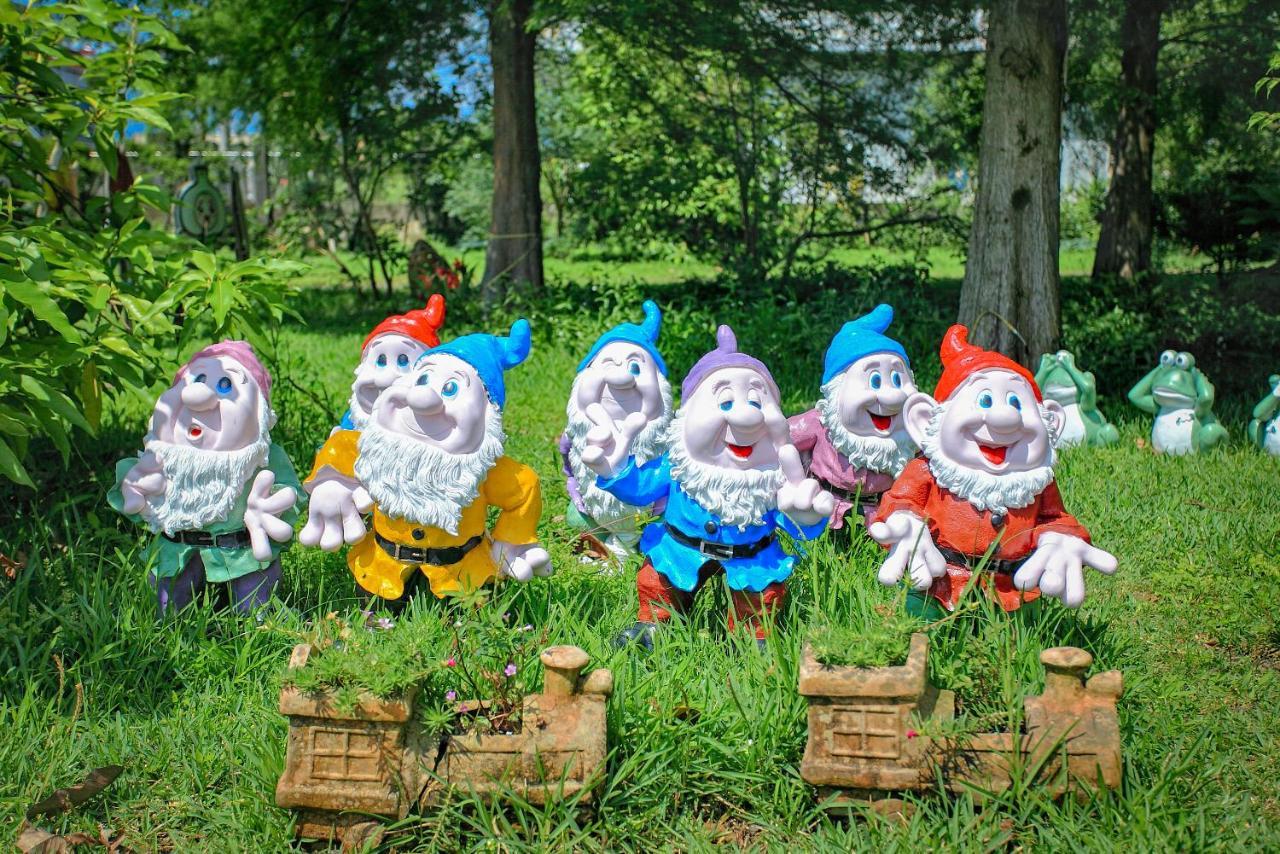 Fairy Story Village Farm B&B Dongshan  Bagian luar foto
