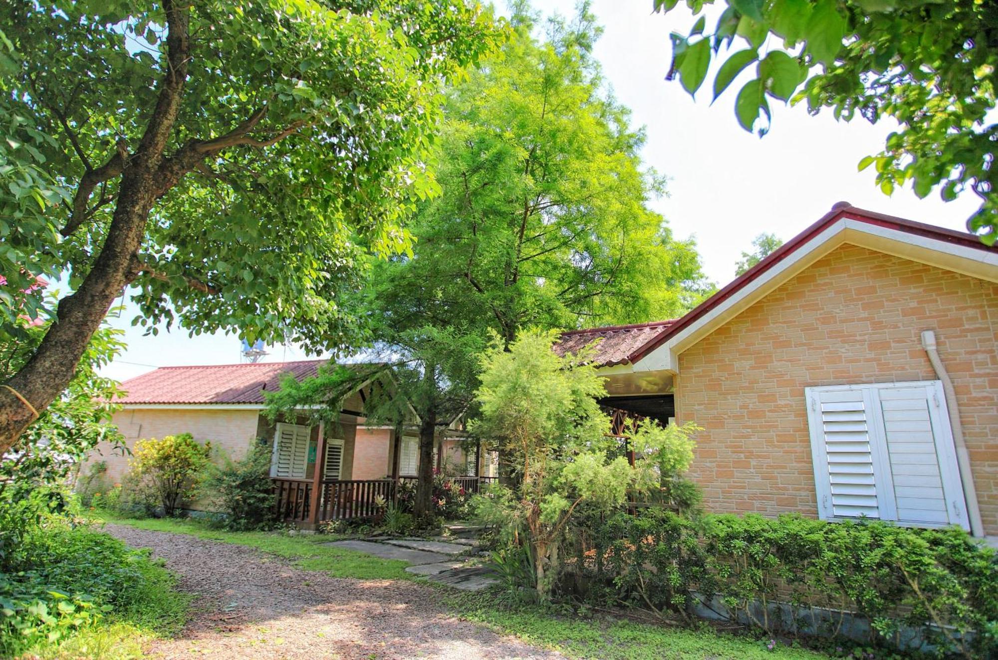 Fairy Story Village Farm B&B Dongshan  Bagian luar foto