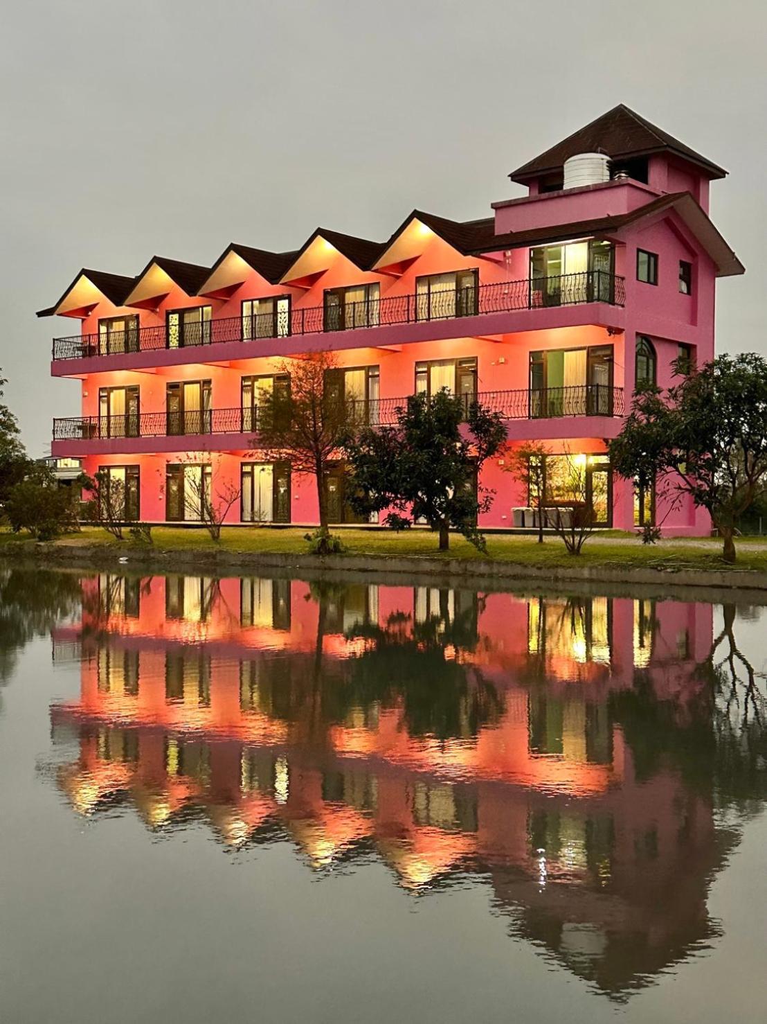 Fairy Story Village Farm B&B Dongshan  Bagian luar foto